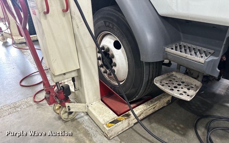 image for item LR9435 Stertil Koni four post lift