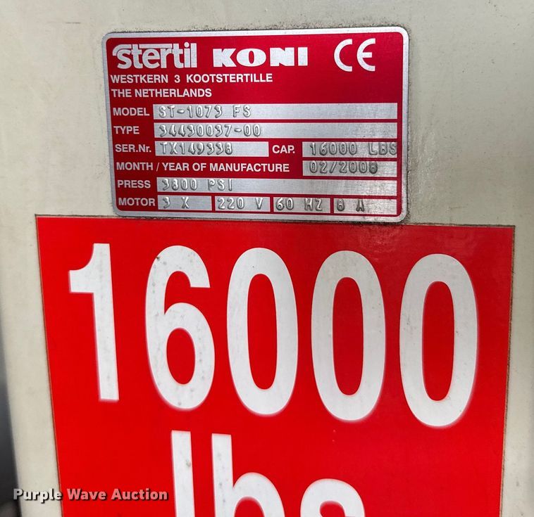 image for item LR9435 Stertil Koni four post lift