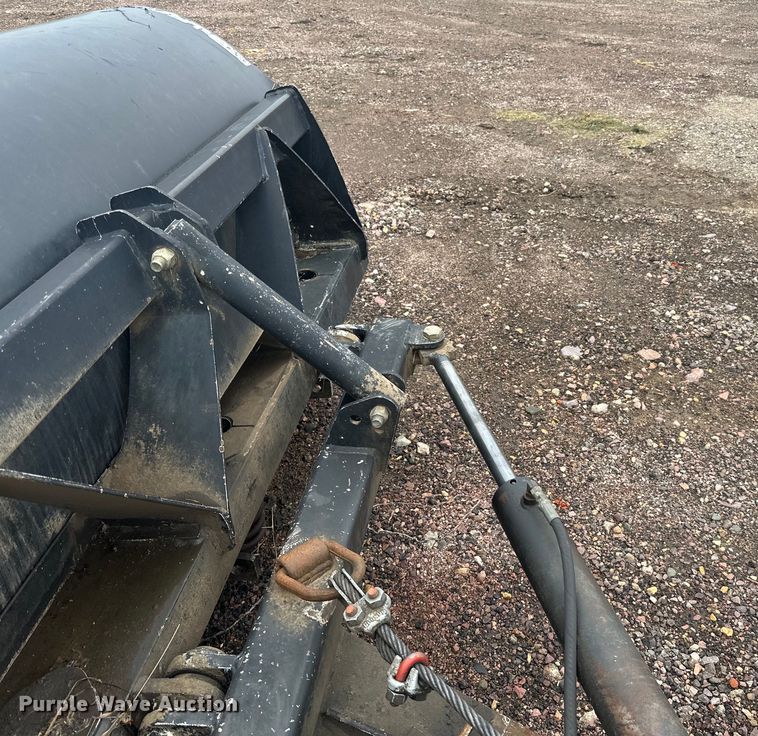 image for item LR9436 TENCO snow plow