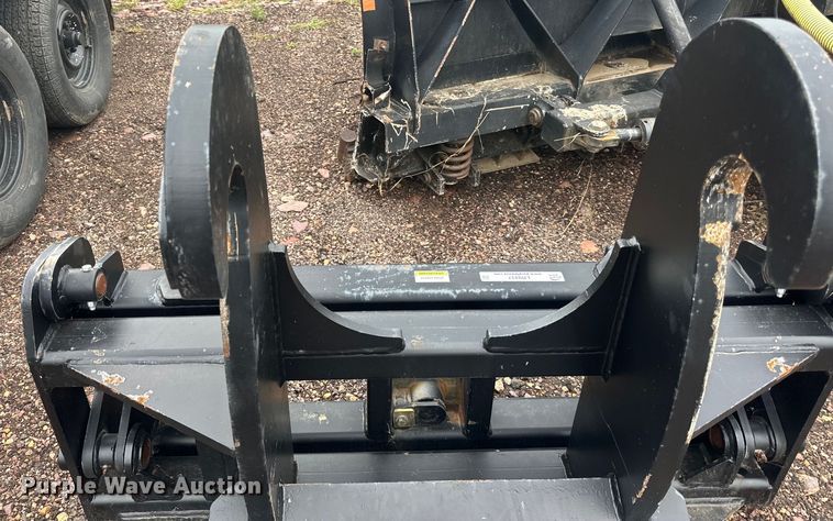 image for item LR9437 Caterpillar  quick coupler