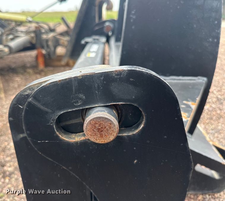 image for item LR9437 Caterpillar  quick coupler