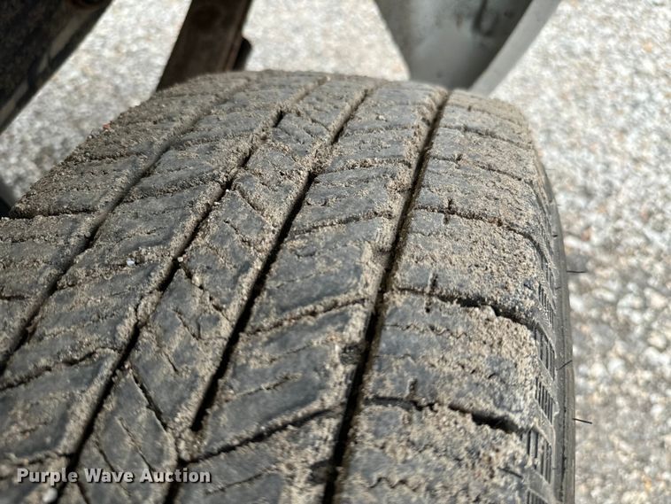 image for item NQ9758 2010 Chevrolet  Silverado 1500 Ext. Cab pickup truck