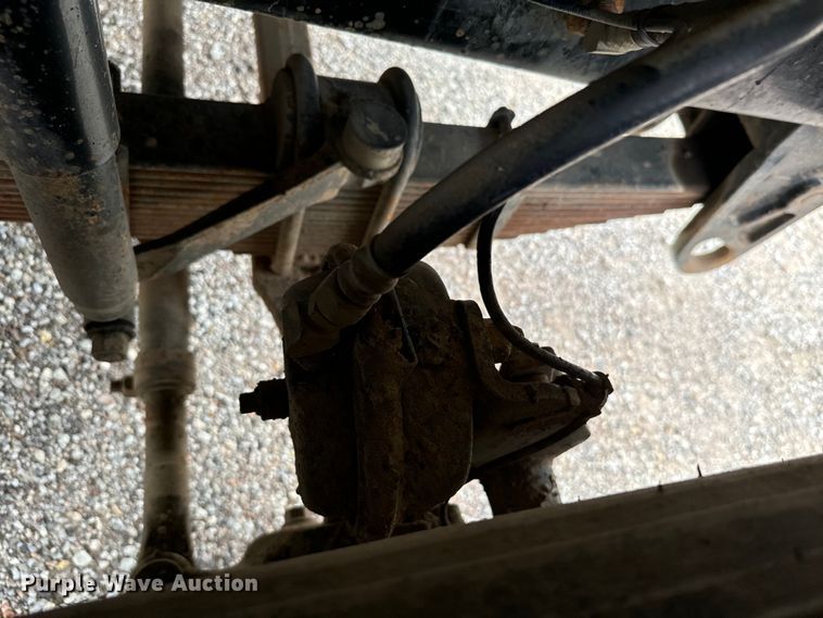 image for item NQ9759 2005 Mack CV713 dump truck