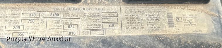 image for item NQ9759 2005 Mack CV713 dump truck