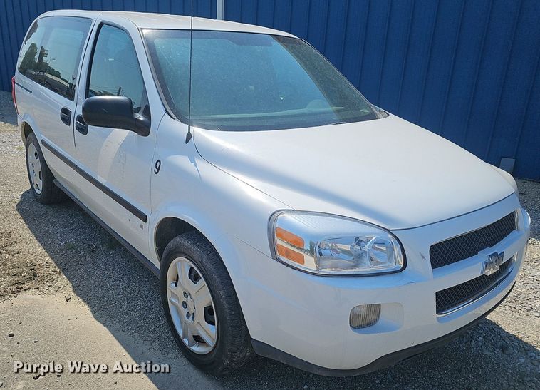 image for item NX9094 2008 Chevrolet Uplander LS van