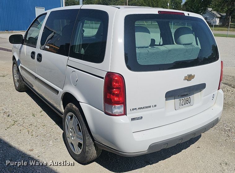 image for item NX9094 2008 Chevrolet Uplander LS van