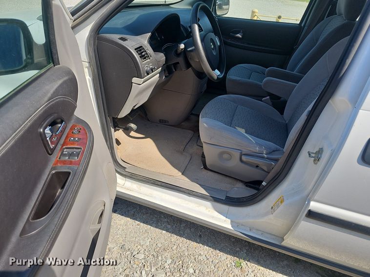 image for item NX9094 2008 Chevrolet Uplander LS van