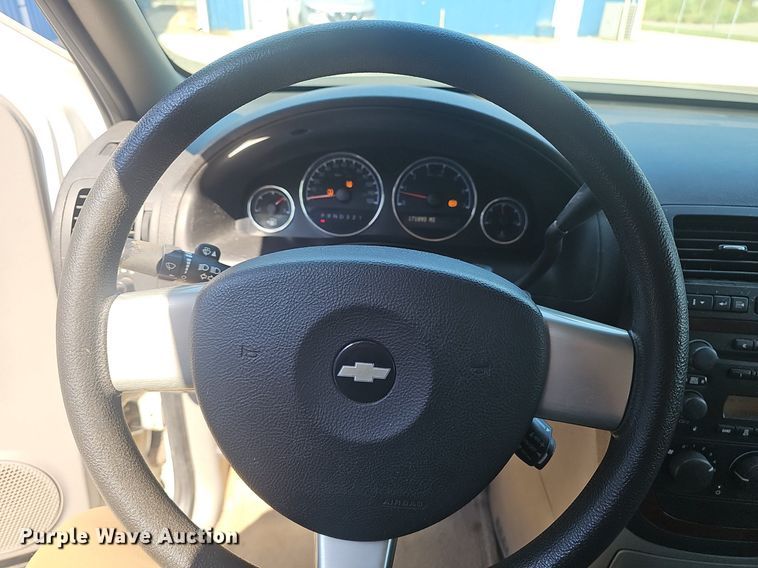 image for item NX9094 2008 Chevrolet Uplander LS van