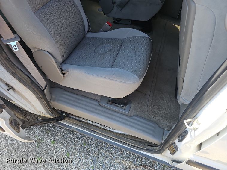 image for item NX9094 2008 Chevrolet Uplander LS van