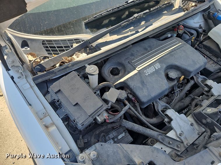 image for item NX9094 2008 Chevrolet Uplander LS van