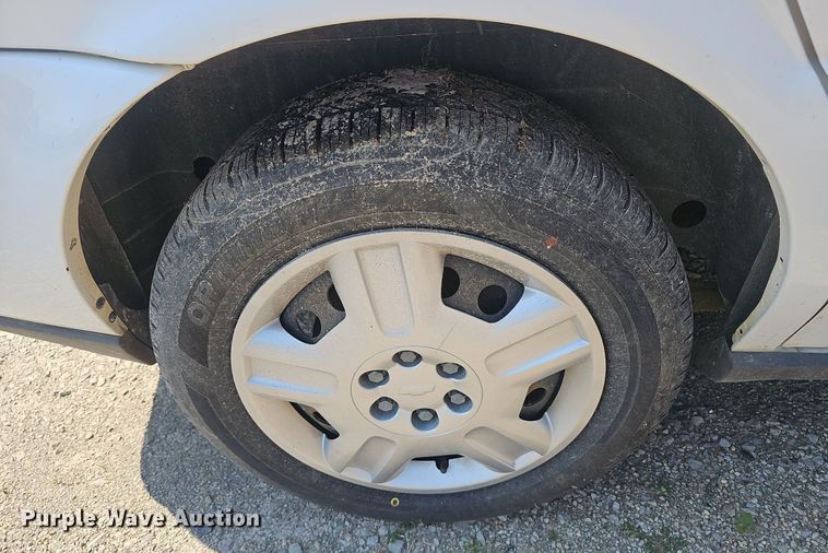 image for item NX9094 2008 Chevrolet Uplander LS van