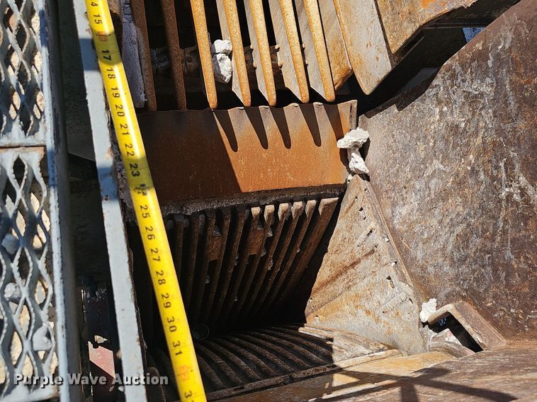 image for item NX9173 Pioneer jaw crusher