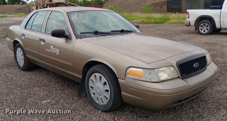 image for item NY9457 2006 Ford Crown Victoria Police Interceptor 