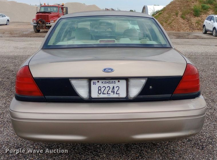 image for item NY9457 2006 Ford Crown Victoria Police Interceptor 