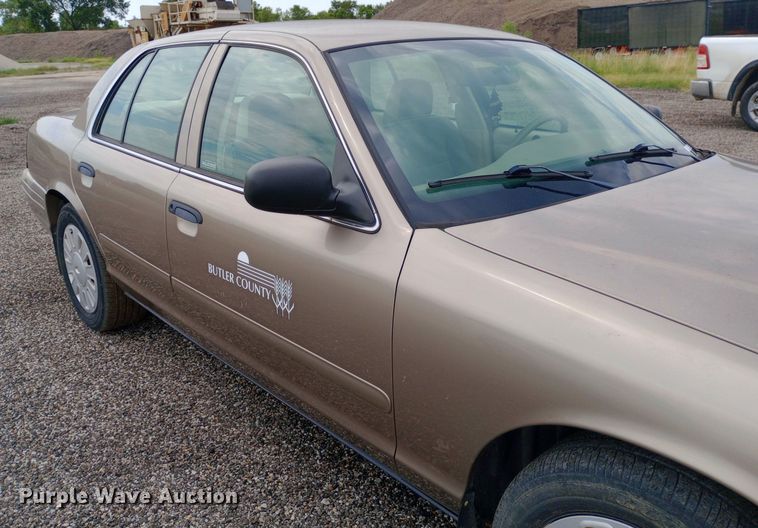 image for item NY9457 2006 Ford Crown Victoria Police Interceptor 