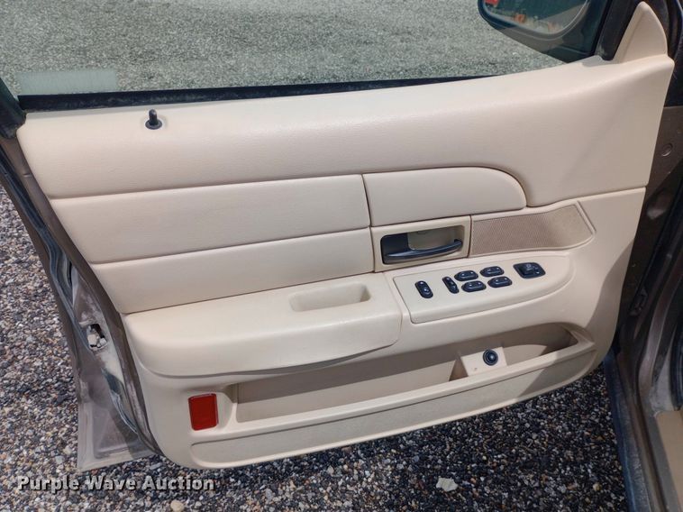 image for item NY9457 2006 Ford Crown Victoria Police Interceptor 