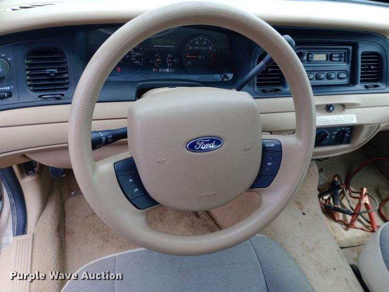 image for item NY9457 2006 Ford Crown Victoria Police Interceptor 