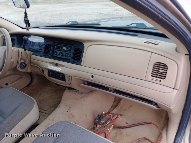 image for item NY9457 2006 Ford Crown Victoria Police Interceptor 