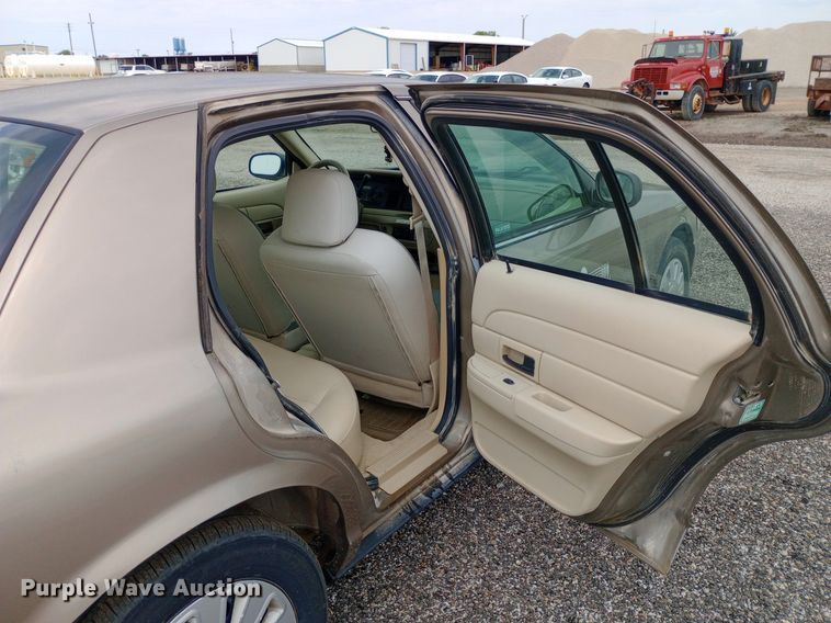 image for item NY9457 2006 Ford Crown Victoria Police Interceptor 