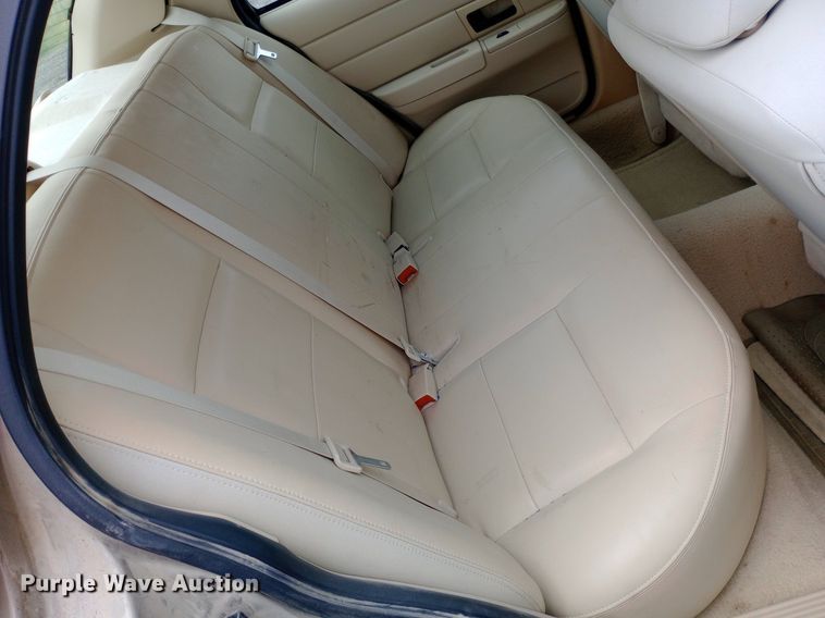 image for item NY9457 2006 Ford Crown Victoria Police Interceptor 