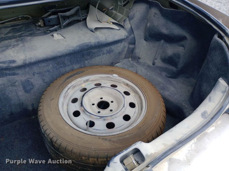 image for item NY9457 2006 Ford Crown Victoria Police Interceptor 