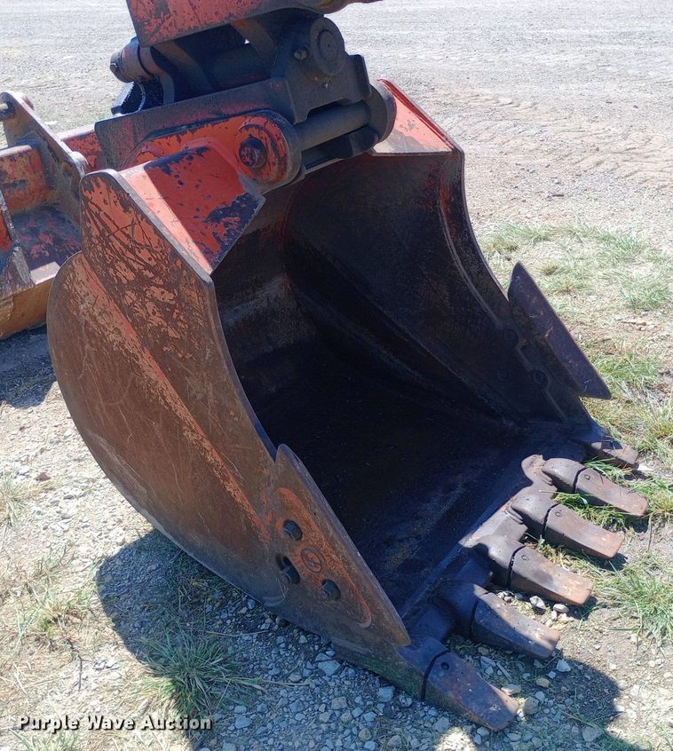 image for item NY9474 Badger Cruz-Air 1085C wheeled excavator