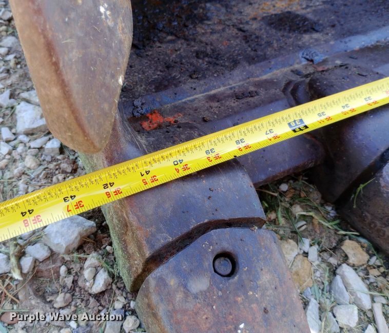 image for item NY9474 Badger Cruz-Air 1085C wheeled excavator