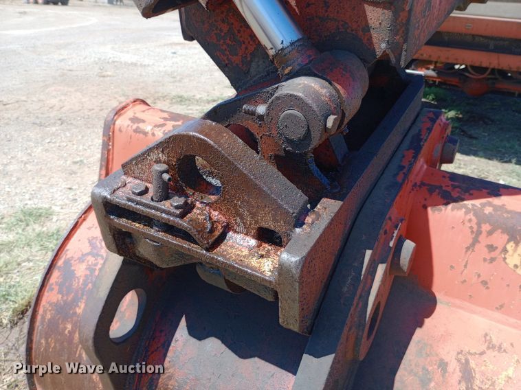 image for item NY9474 Badger Cruz-Air 1085C wheeled excavator