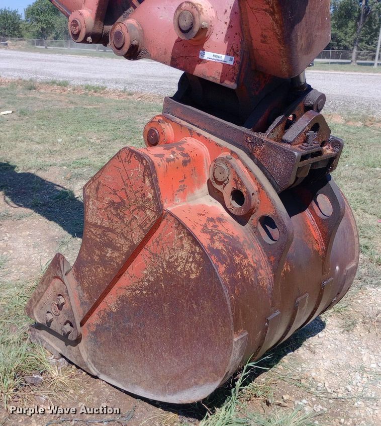 image for item NY9474 Badger Cruz-Air 1085C wheeled excavator