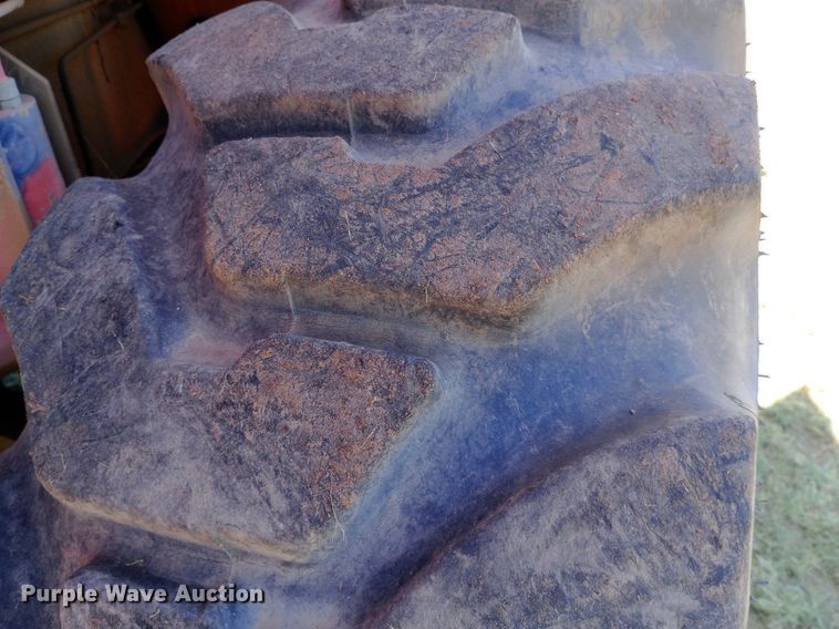 image for item NY9474 Badger Cruz-Air 1085C wheeled excavator