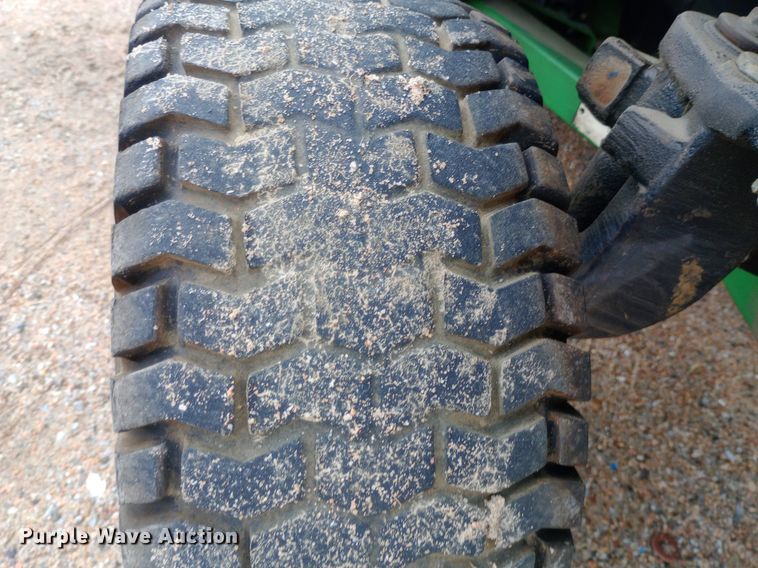 image for item NY9510 John Deere 1435 lawn mower