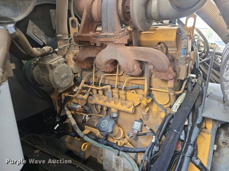 image for item OD9717 2017 Global M3 street sweeper