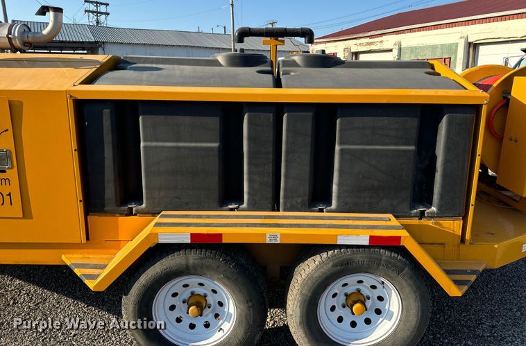 image for item OF9974 2009 O'Brien 7040-SC sewer jetter trailer