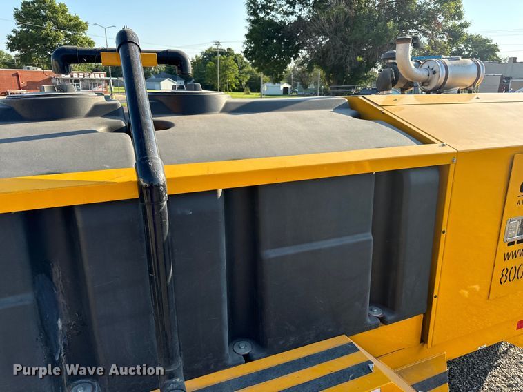 image for item OF9974 2009 O'Brien 7040-SC sewer jetter trailer