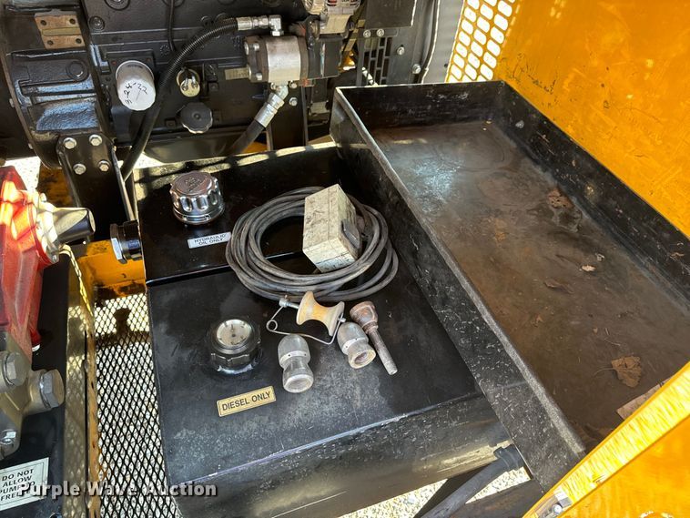 image for item OF9974 2009 O'Brien 7040-SC sewer jetter trailer