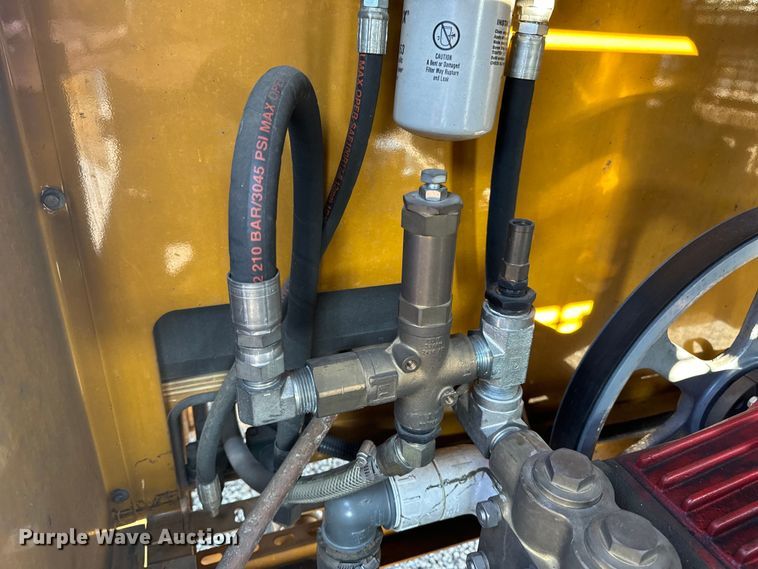 image for item OF9974 2009 O'Brien 7040-SC sewer jetter trailer