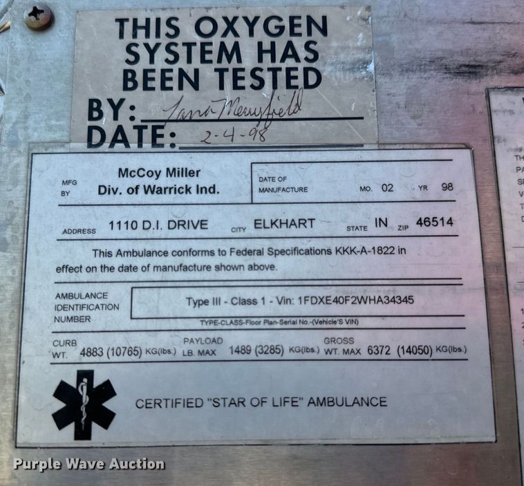 image for item OF9985 2006 Ford  E450 Super Duty ambulance