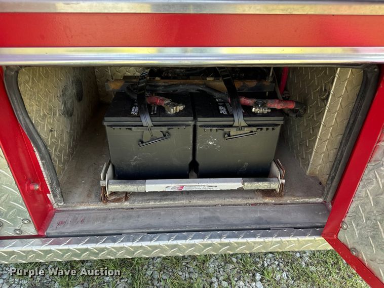 image for item OF9985 2006 Ford  E450 Super Duty ambulance