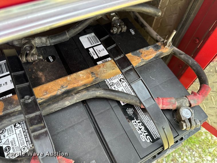 image for item OF9985 2006 Ford  E450 Super Duty ambulance