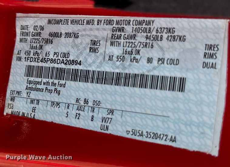 image for item OF9985 2006 Ford  E450 Super Duty ambulance