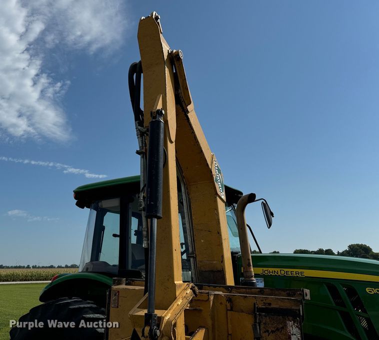 image for item OG9648 2014 John Deere  6105D tractor