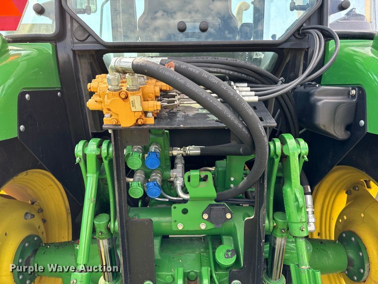 image for item OG9648 2014 John Deere  6105D tractor