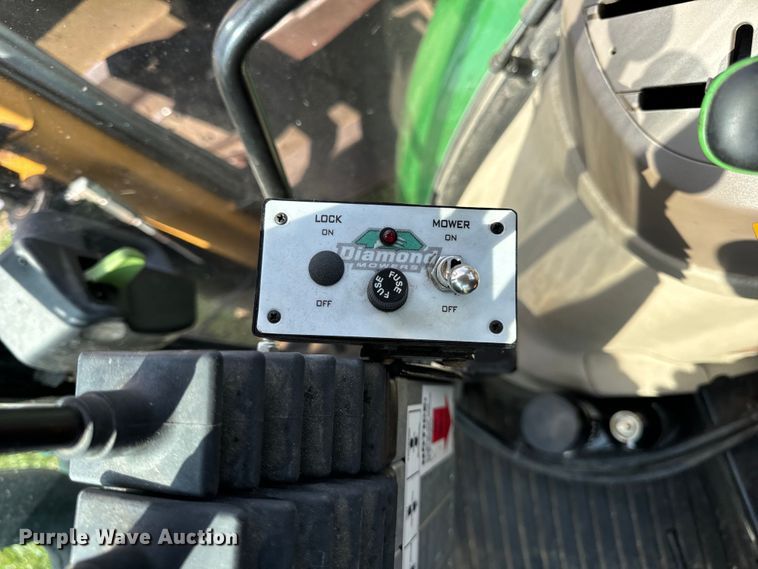 image for item OG9648 2014 John Deere  6105D tractor