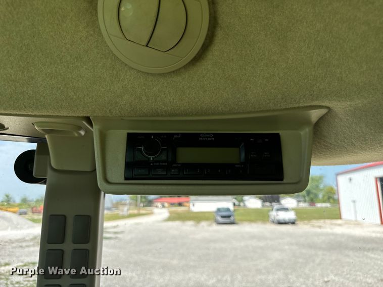 image for item OG9648 2014 John Deere  6105D tractor