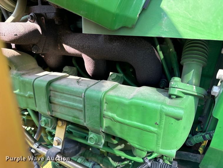 image for item OG9648 2014 John Deere  6105D tractor