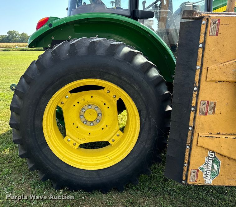 image for item OG9648 2014 John Deere  6105D tractor