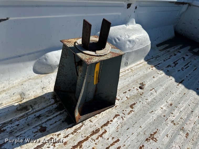 image for item OM9633 1994 Ford F150 