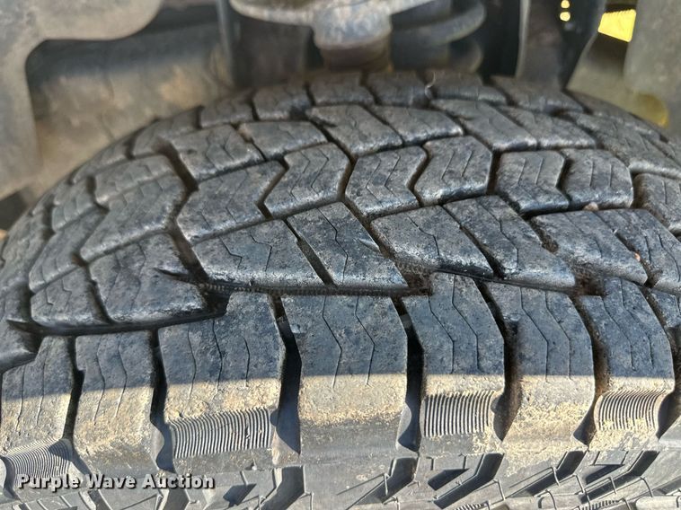 image for item OM9634 2010 Ford F150 pickup truck