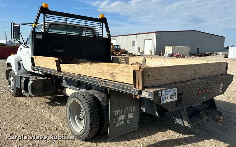 image for item OM9648 2000 GMC C6500 dump flatbed truck