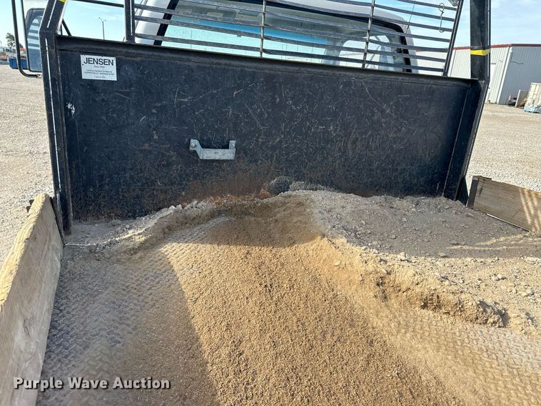 image for item OM9648 2000 GMC C6500 dump flatbed truck